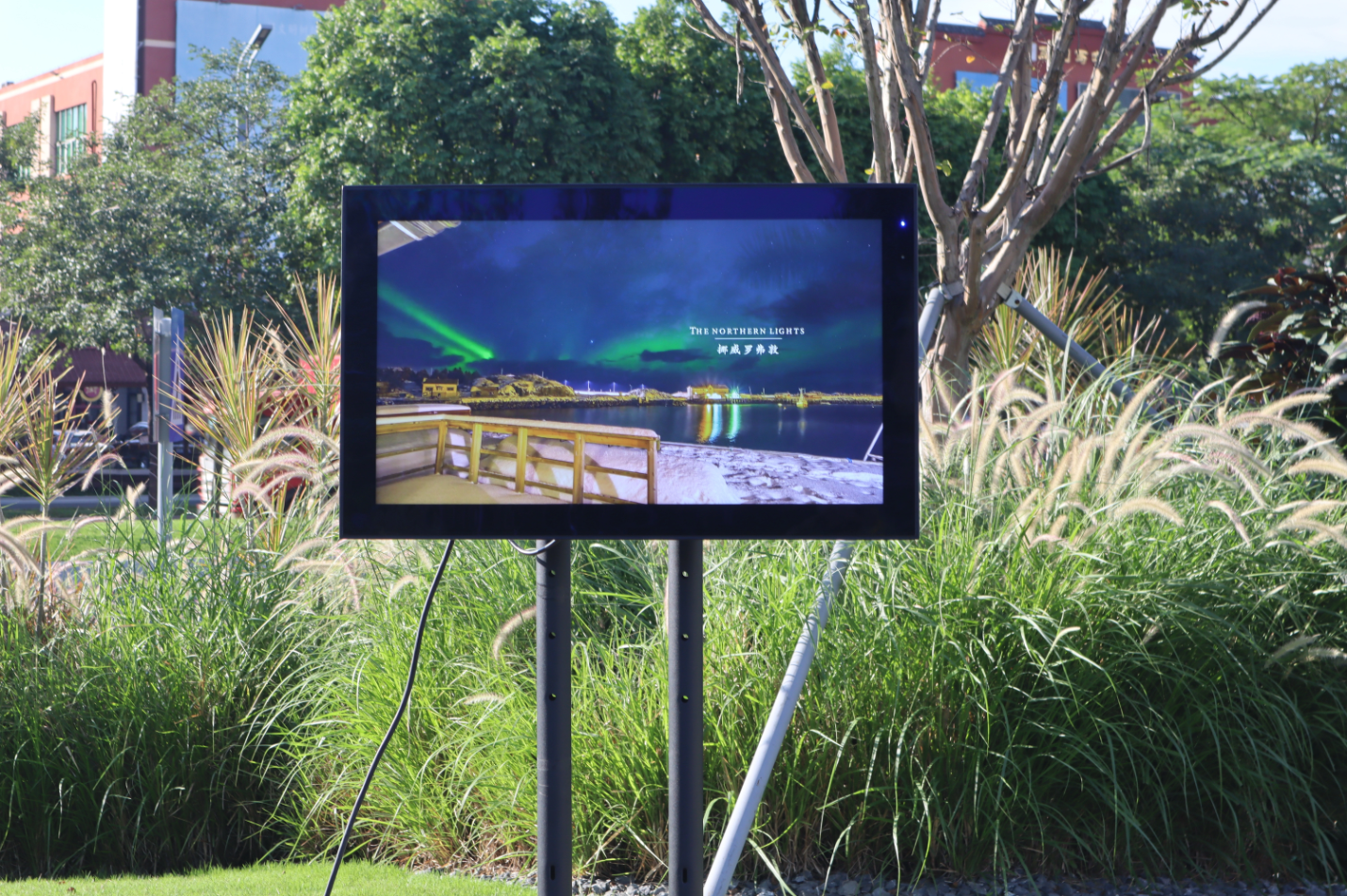 Sunlight Readable Outdoor Digital Signage